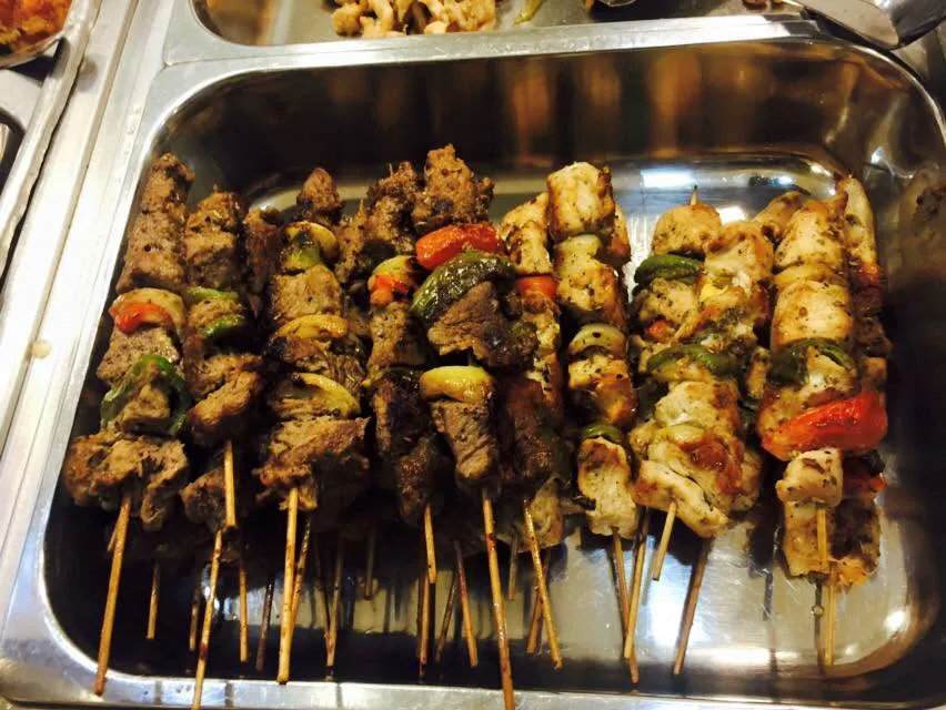 Brochettes de boeuf et de poulet